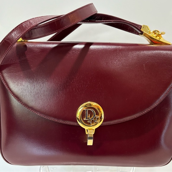 Vintage Dior Bordeaux Leather Purse with Two-Tone Logo Closure & Removable Strap - Picture 10 of 10